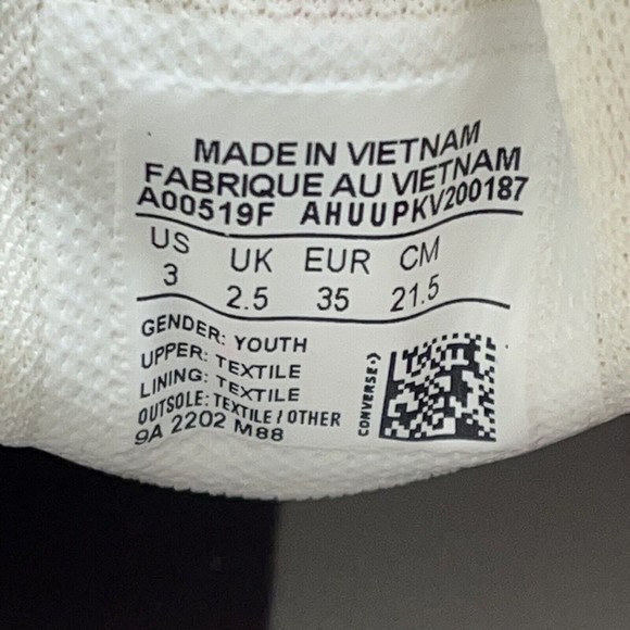 Converse Chuck 70 Frozen Treats Youth Sneakers Soft Red Blue Size 3 A00519F - Picture 14 of 15